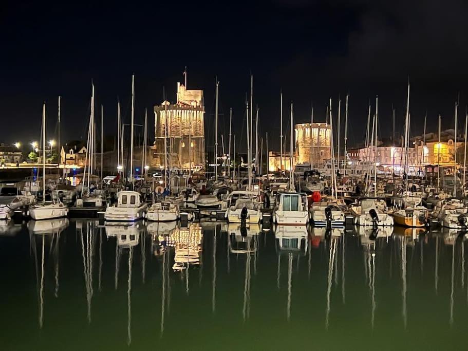 Le Logis Des Templiers Vieux Port Appartement La Rochelle  Buitenkant foto