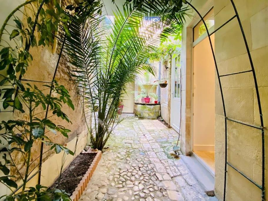 Le Logis Des Templiers Vieux Port Appartement La Rochelle  Buitenkant foto