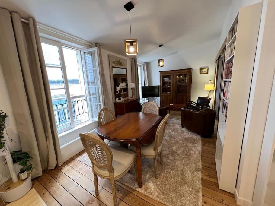 Le Logis Des Templiers Vieux Port Appartement La Rochelle  Buitenkant foto