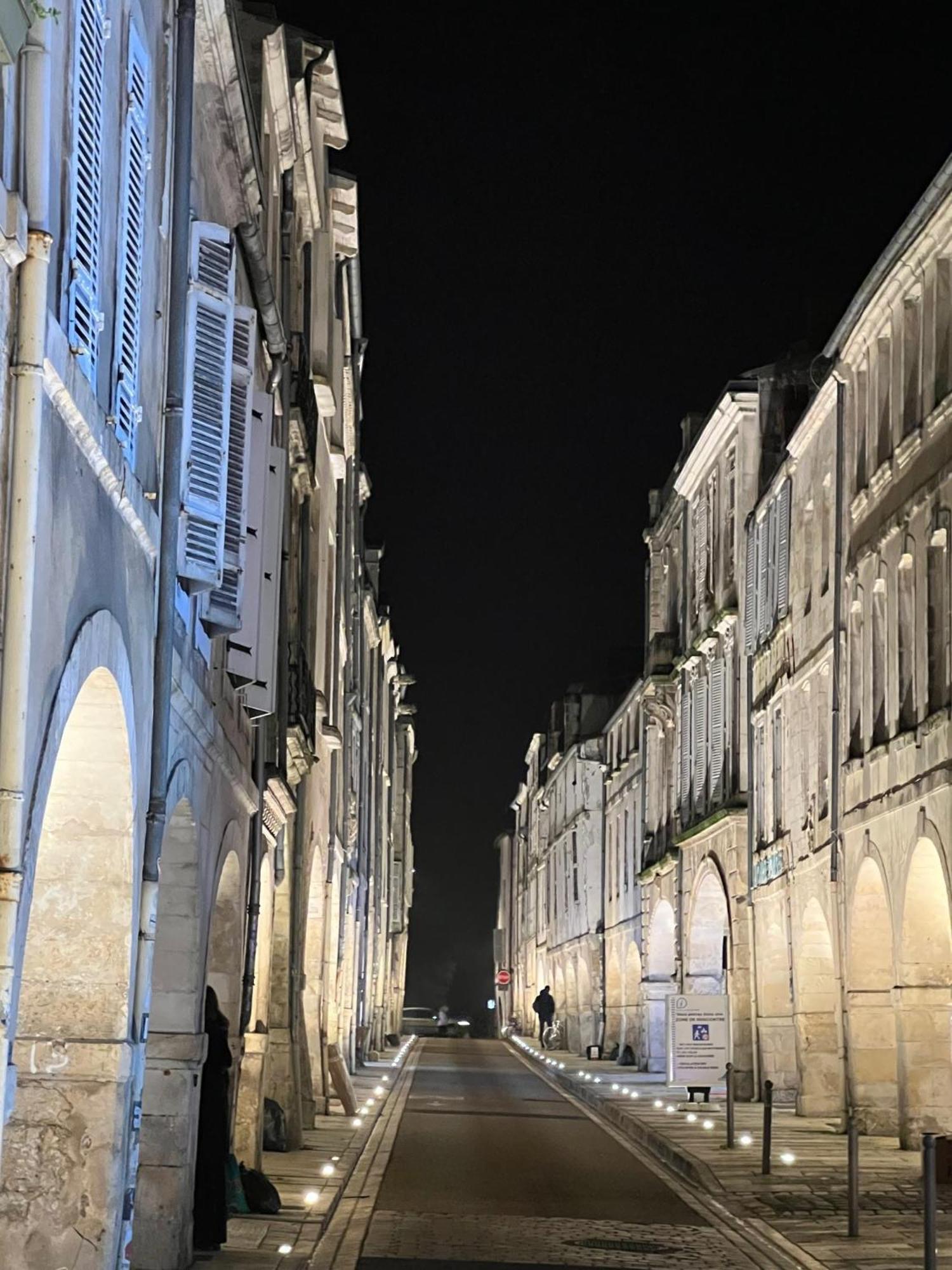 Le Logis Des Templiers Vieux Port Appartement La Rochelle  Buitenkant foto